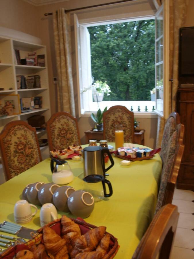 Bed and Breakfast Le Cheminard Feugarolles Exteriér fotografie
